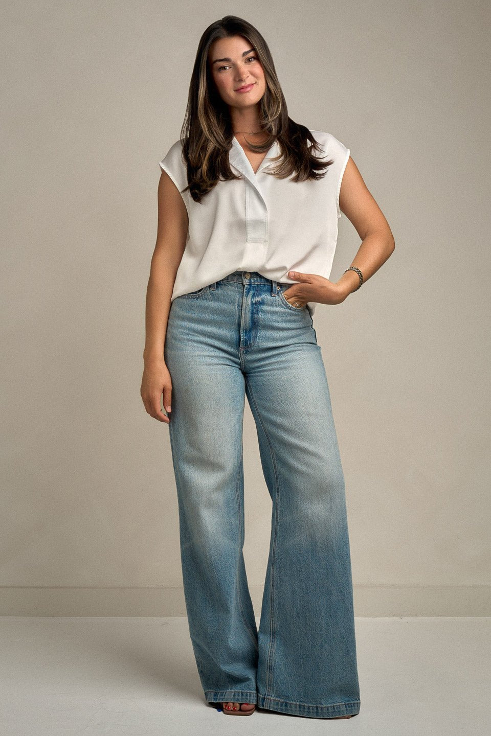 Ellis Cap Sleeve Blouse - STRIVE Boutique