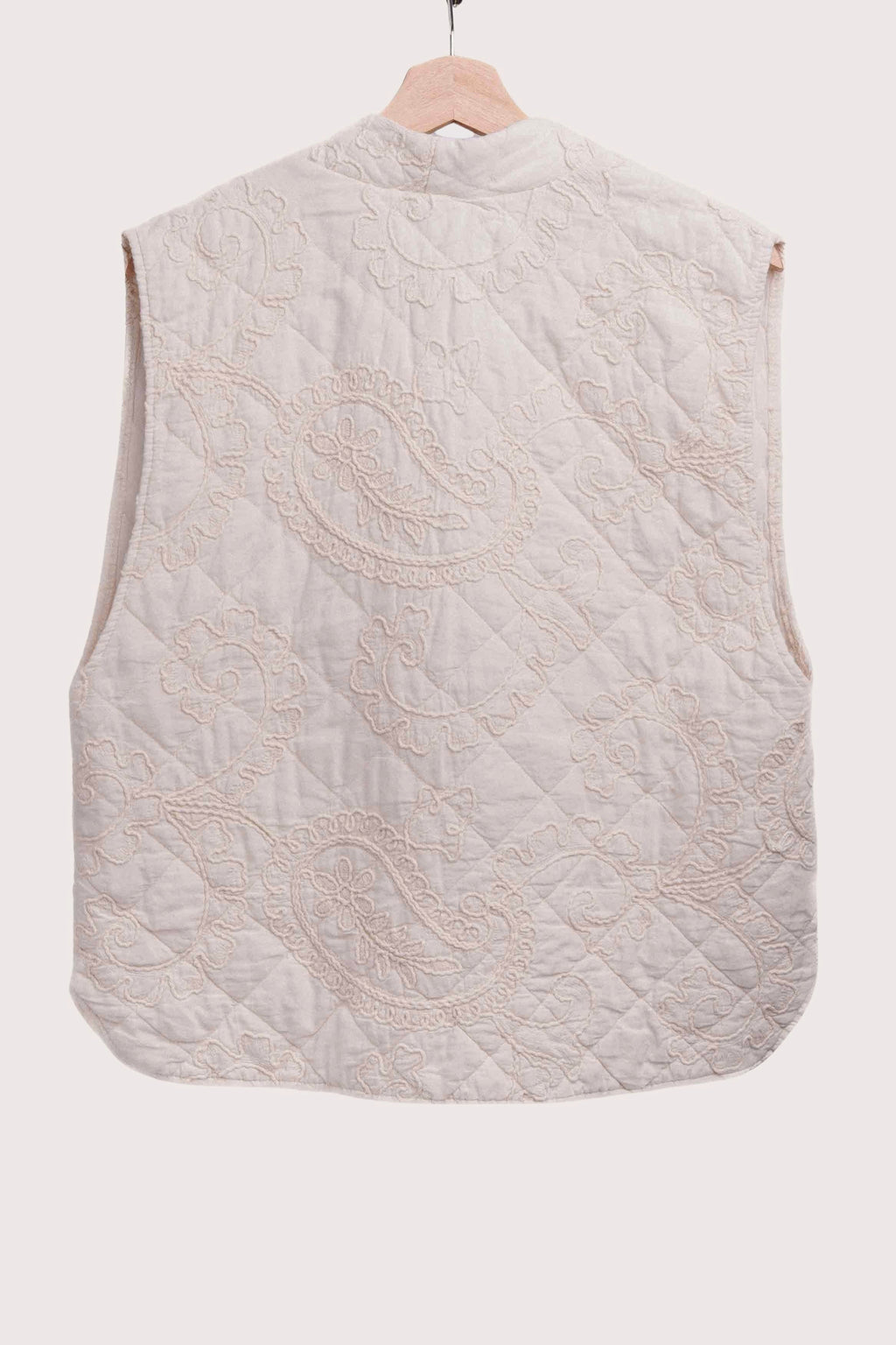 spring summer ivory cotton quilted vest for round top