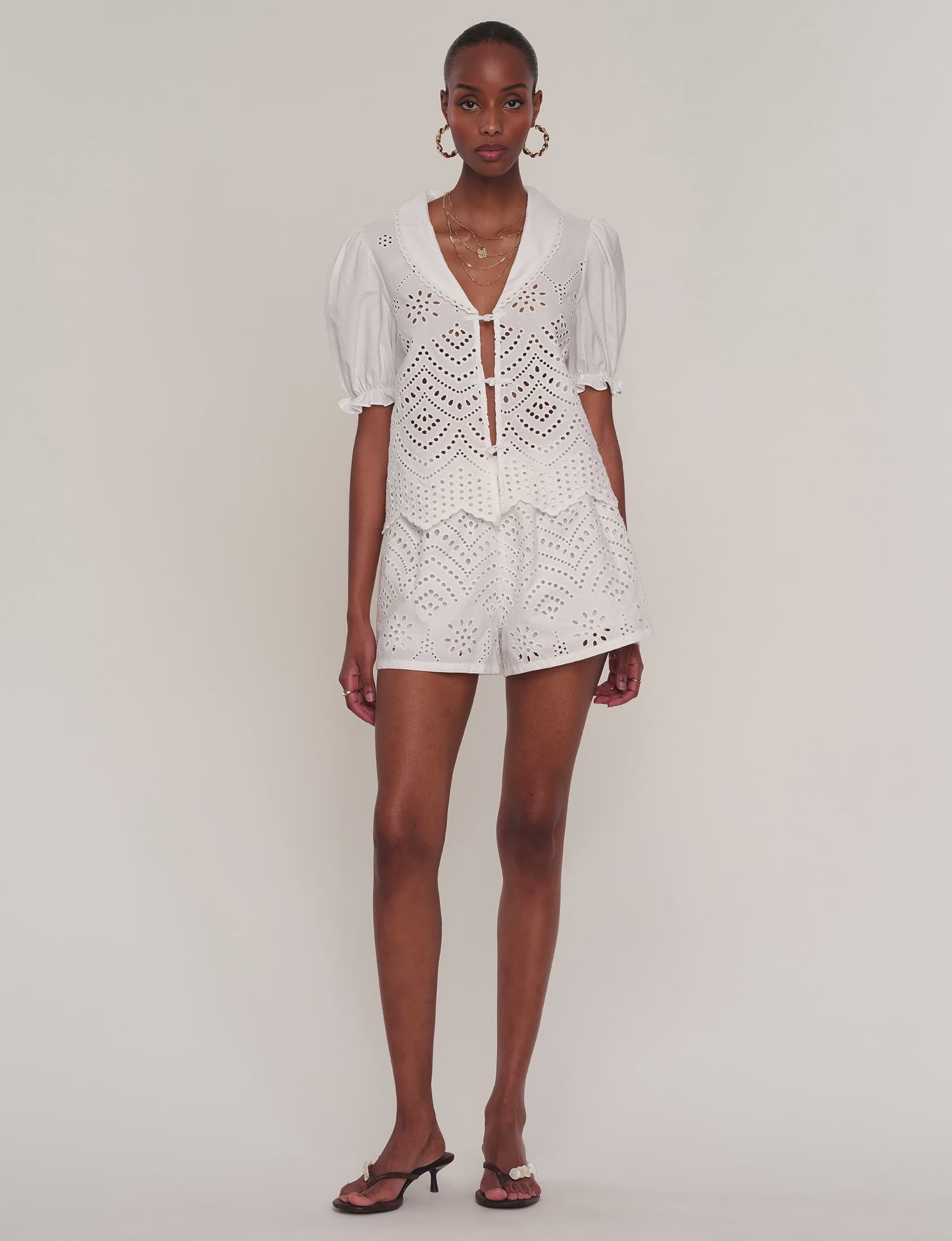 Floria Eyelet Short